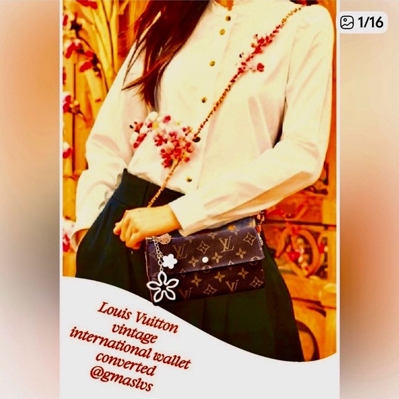 Louis Vuitton Handbags - Louis Vuitton vintage Sarah wallet monogram converted